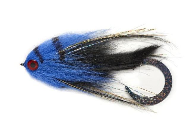 Pike Flies | Paolo’s Wiggle Bunny Black & Blue 6/0 Pike Fishing Pike Flies